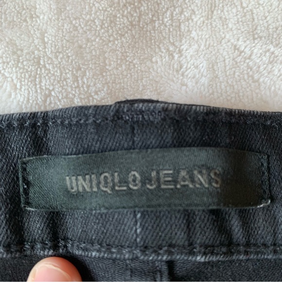 Uniqlo Men’s Black Straight Jeans Waist Sz 34 - Picture 4 of 6